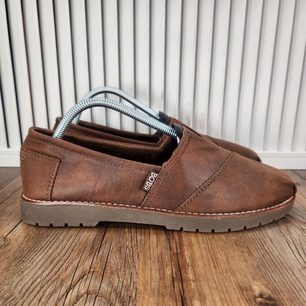 Brown Leather Loafers with Stitching Details